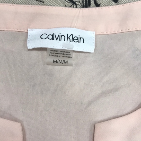 Calvin Klein Tipped Split Neck Tank Top - Picture 4 of 8